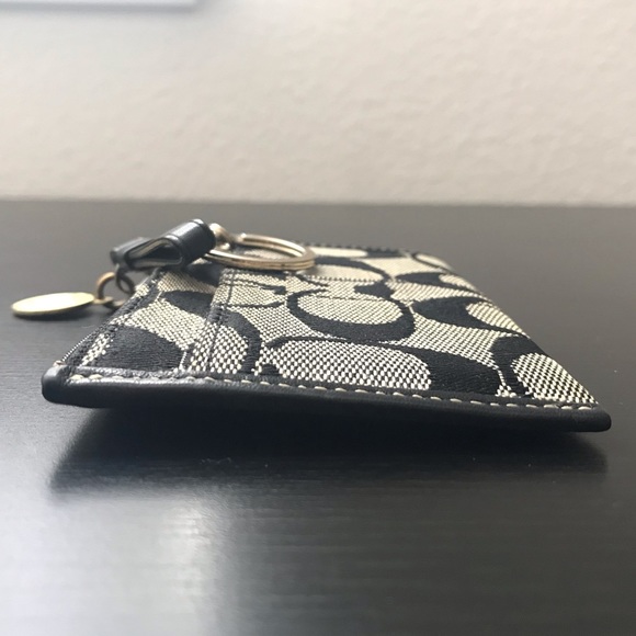 Coach keychain wallet. Great condition! - Picture 6 of 7